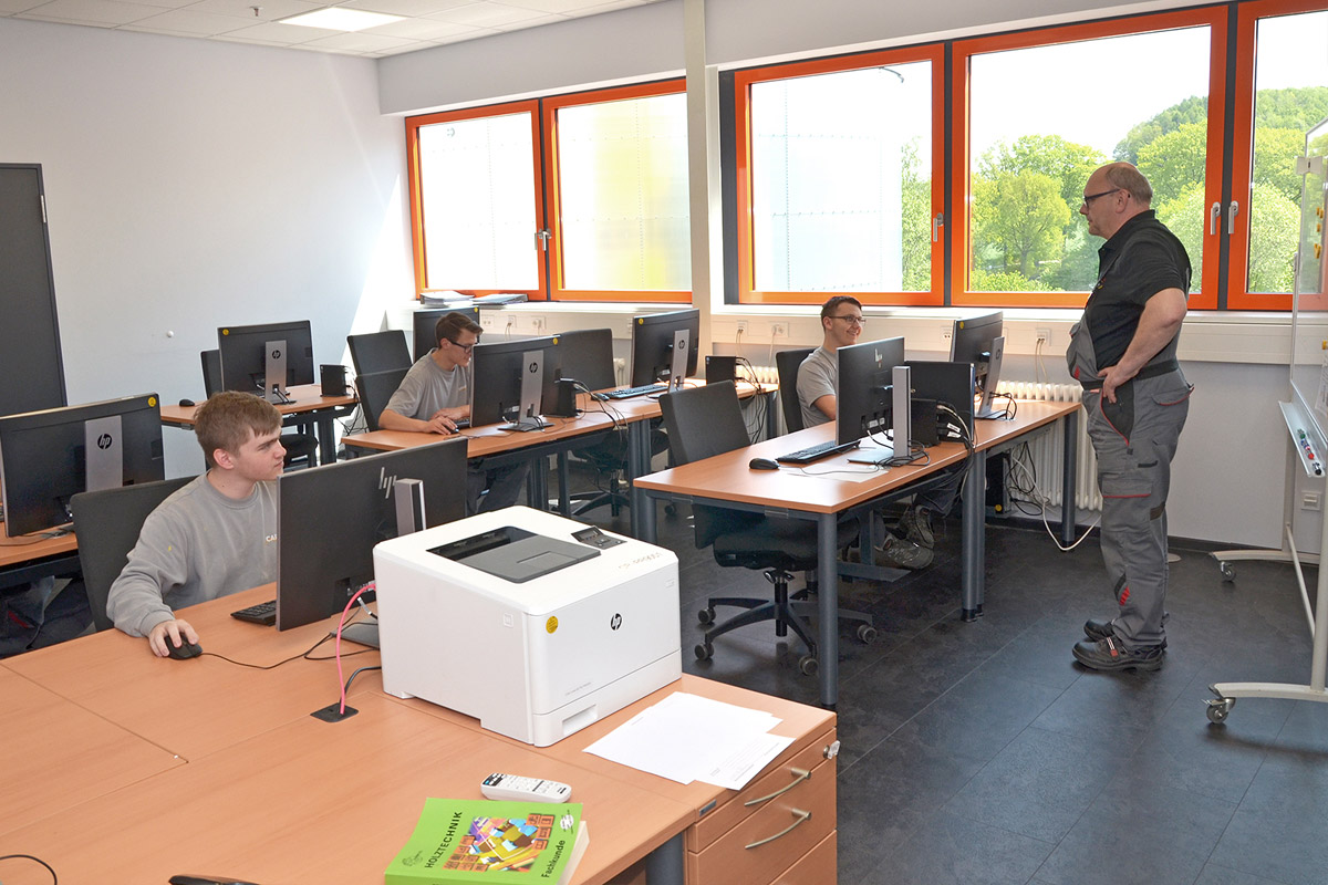 Capron GmbH Neustadt Reisemobile aus Sachsen Ausbildungsberufe BA