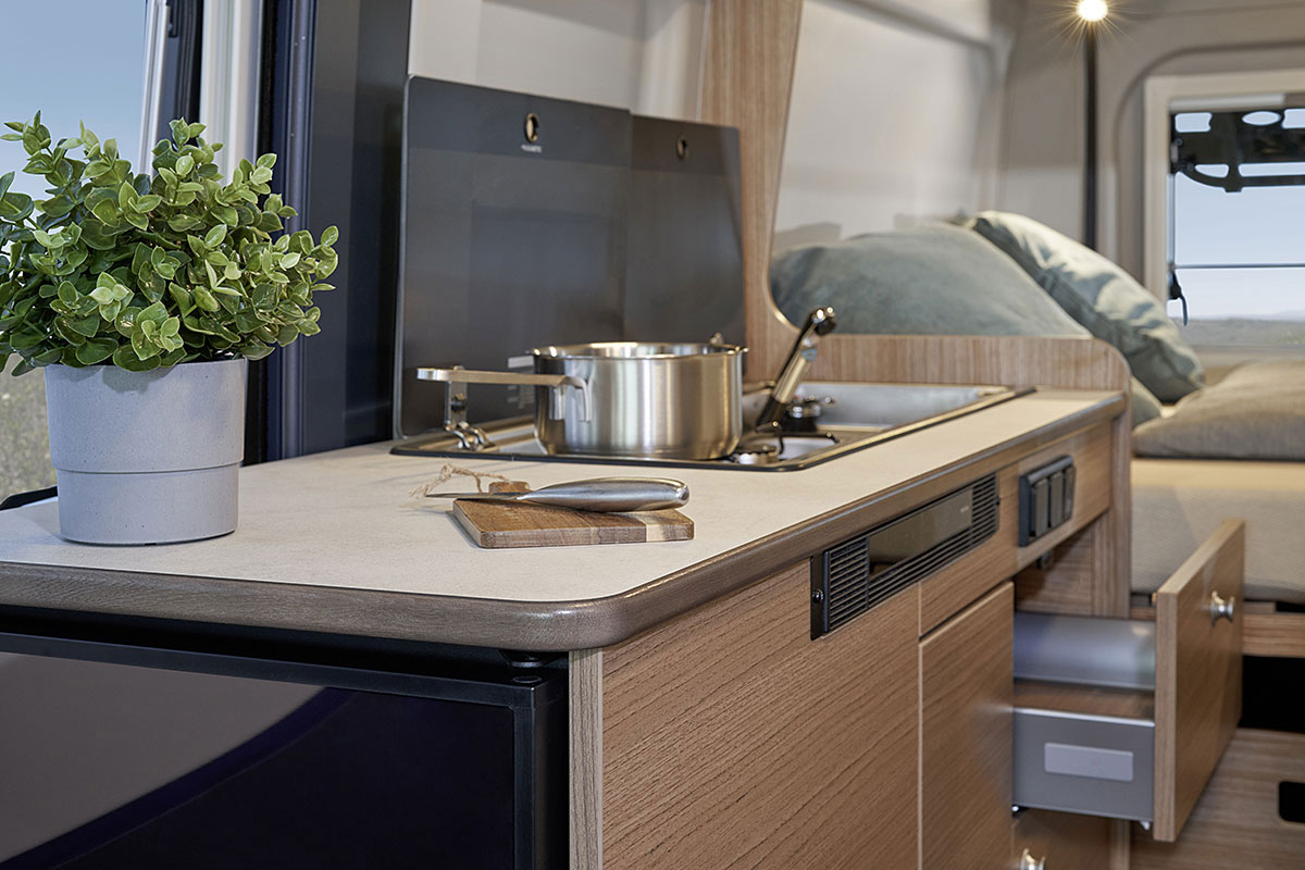 Capron GmbH Neustadt CARADO Camper Vans Die ReisemobilFabrik